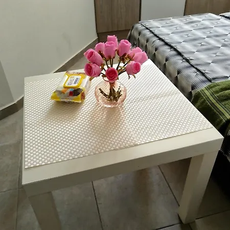 Apartment Budget Warna